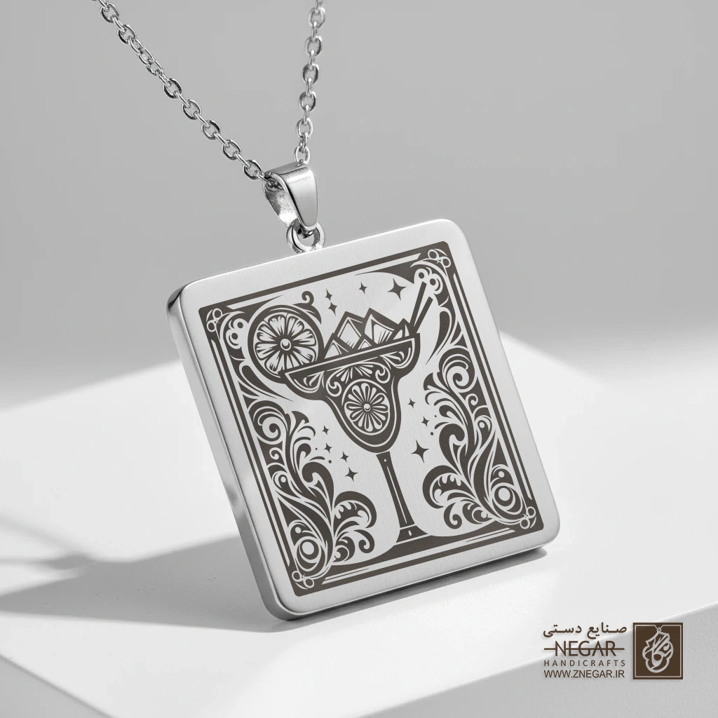 گردنبند طرح کوکتل و میوه (تابستانی) (حکاکی لیزری فایبر، مدل قاب مربع) کد 500712