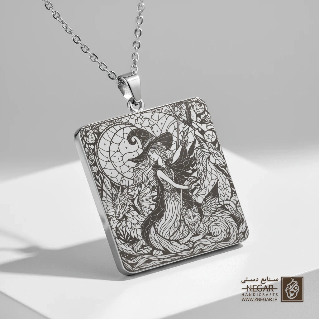 گردنبند طرح ساحره و کدو تنبل (حکاکی لیزری فایبر، مدل قاب مربع) کد 501141