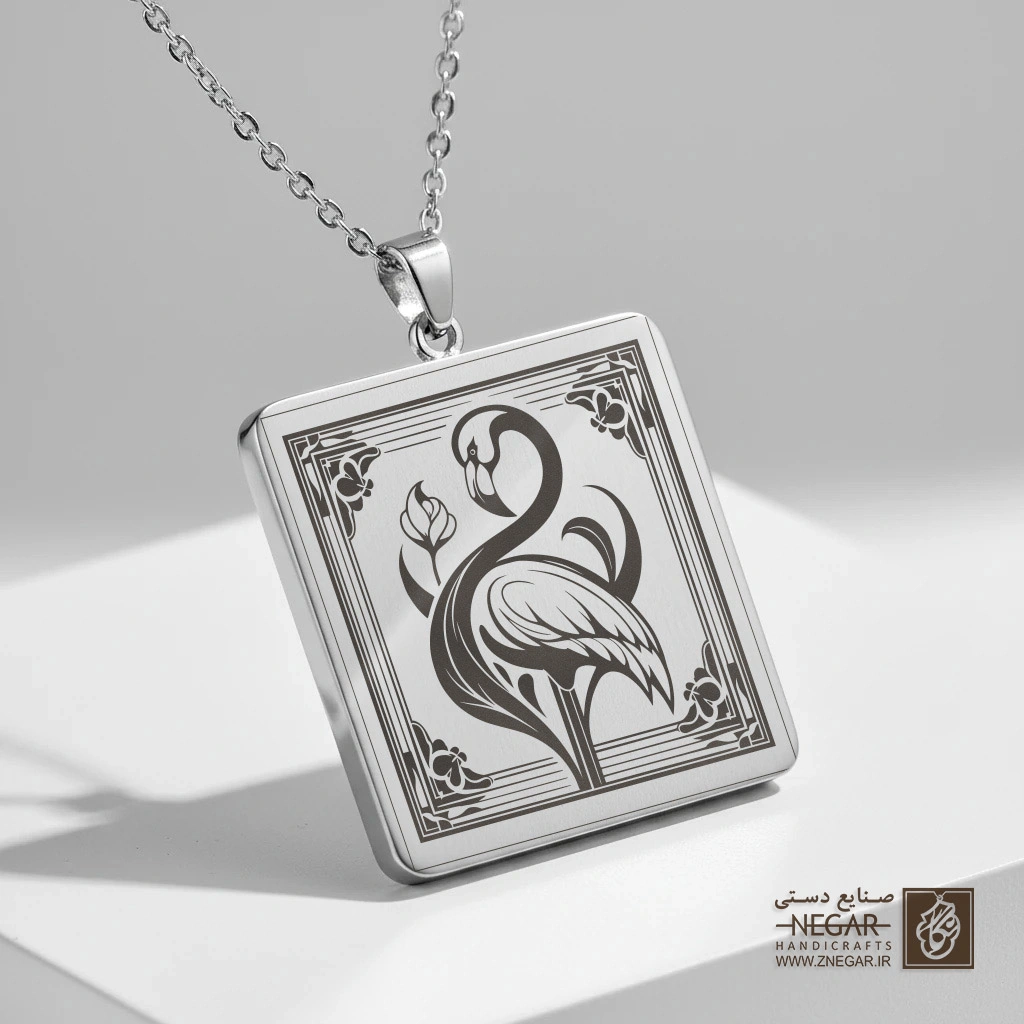 گردنبند طرح سیلوئت فلامینگو (حکاکی لیزری فایبر، مدل قاب مربع) کد 501275
