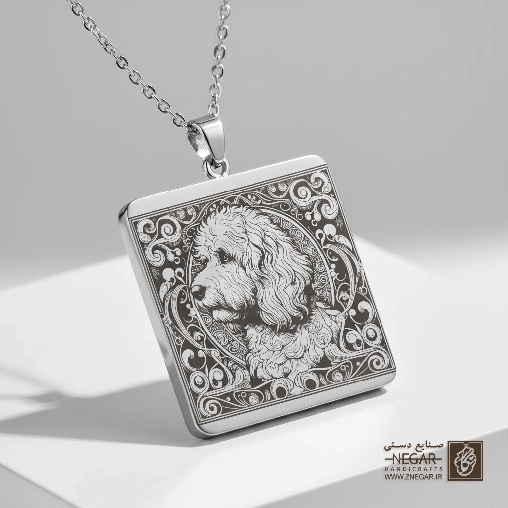 گردنبند طرح سگ گلدن دودل (رئال) (حکاکی لیزری فایبر، مدل قاب مربع) کد 501499