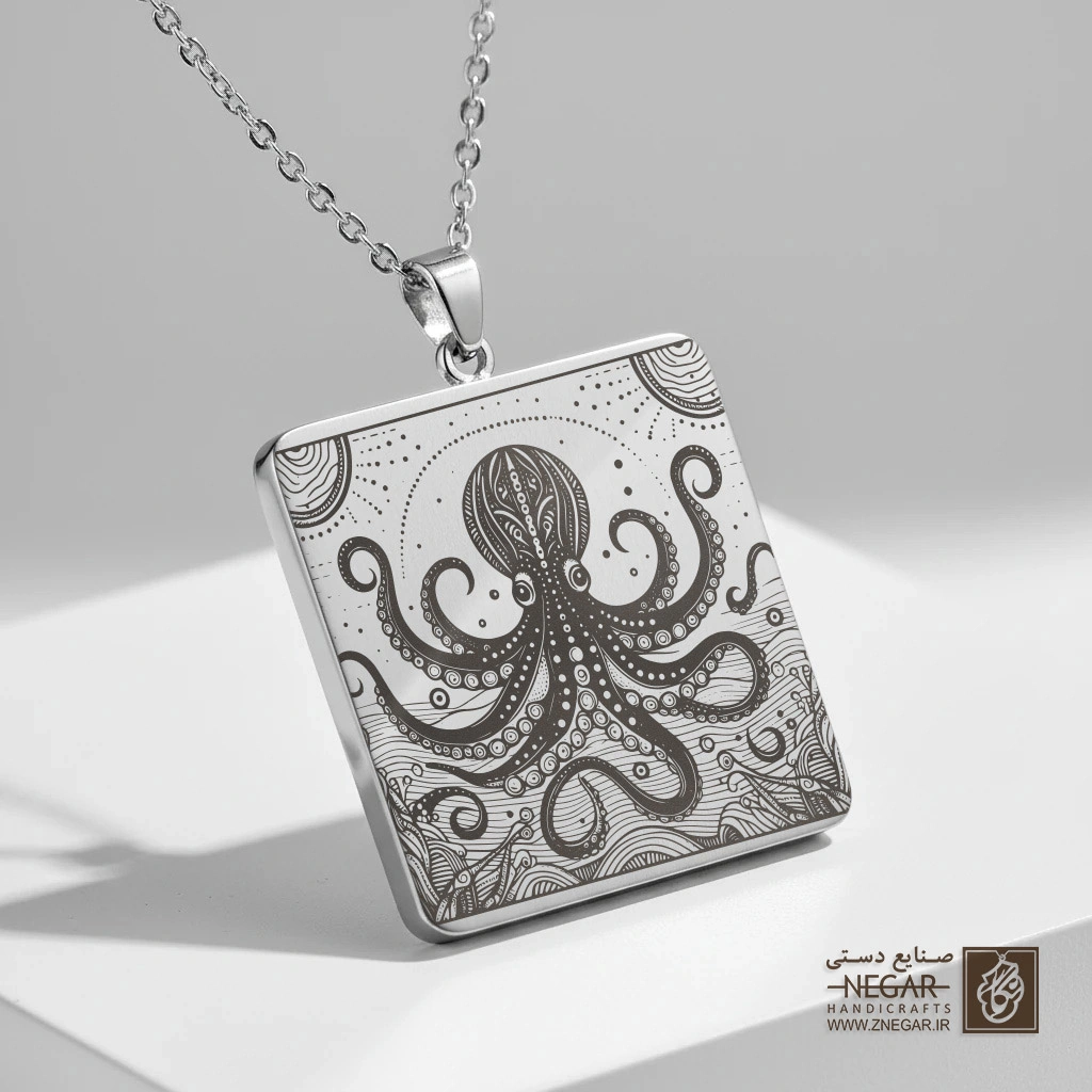 گردنبند طرح اکتوپوس - حبابی (حکاکی لیزری فایبر، مدل قاب مربع) کد 502475
