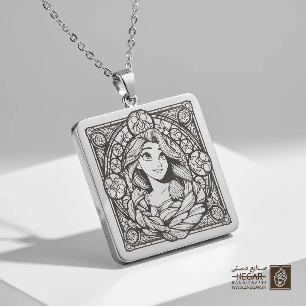 گردنبند طرح راپونزل - قاب گل‌دار (حکاکی لیزری فایبر، مدل قاب مربع) کد 502787
