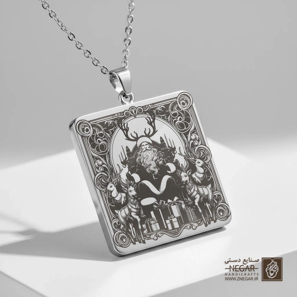 گردنبند طرح جشن بابا نوئل (حکاکی لیزری فایبر، مدل قاب مربع) کد 502933