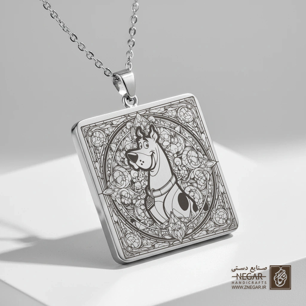 گردنبند طرح پرتره اسکوبی‌دو - قاب تزئینی (حکاکی لیزری فایبر، مدل قاب مربع) کد 502958