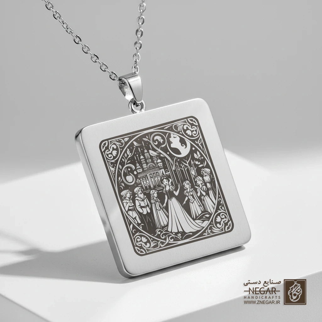 گردنبند طرح سفیدبرفی و هفت کوتوله (دایره) (حکاکی لیزری فایبر، مدل قاب مربع) کد 503162
