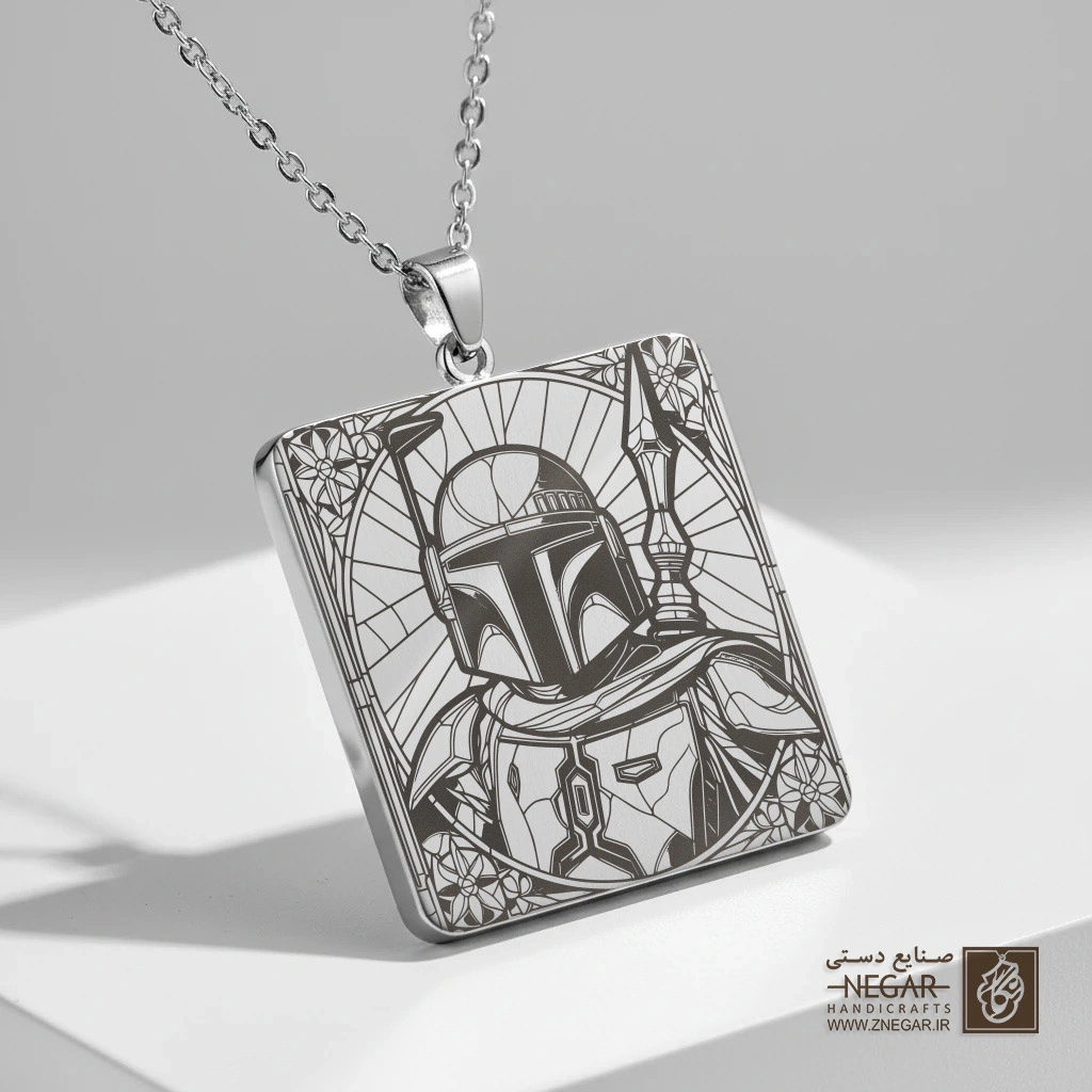 گردنبند طرح ماندالورین (Mandalorian) در قاب (حکاکی لیزری فایبر، مدل قاب مربع) کد 503281