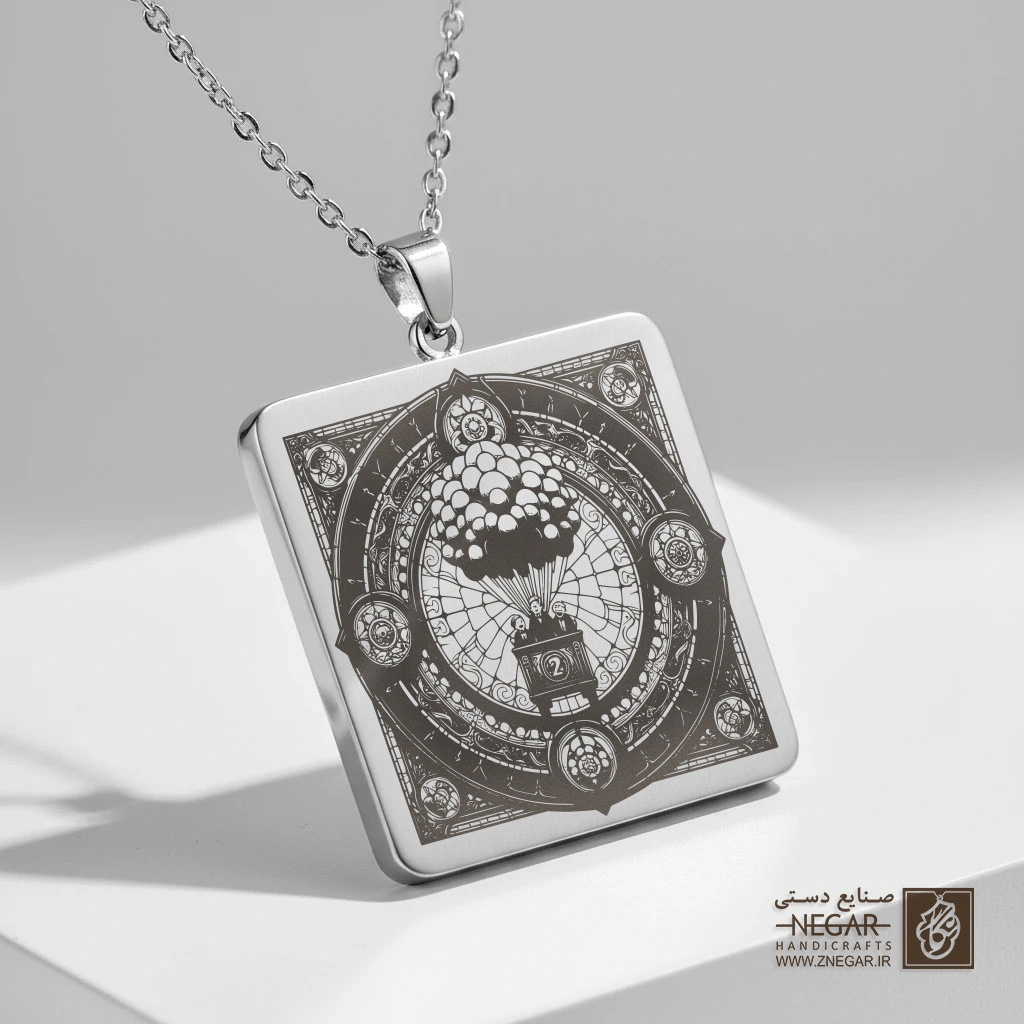 گردنبند طرح خانه پرنده در قاب هشت‌ضلعی (حکاکی لیزری فایبر، مدل قاب مربع) کد 503738