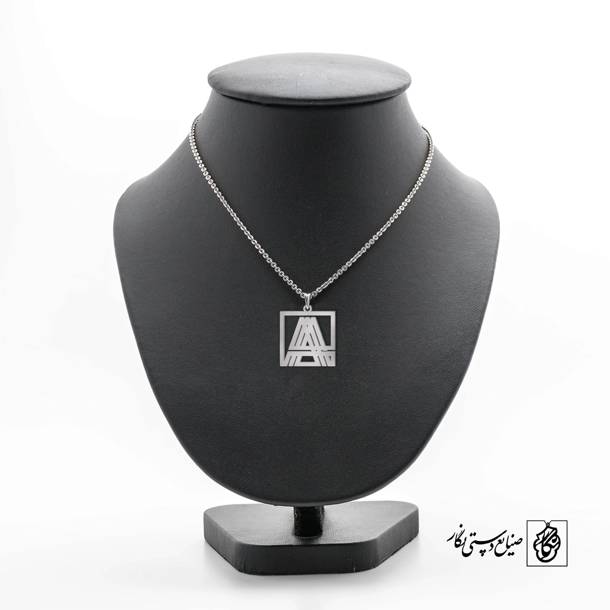 پلاک حرف a کد 3988