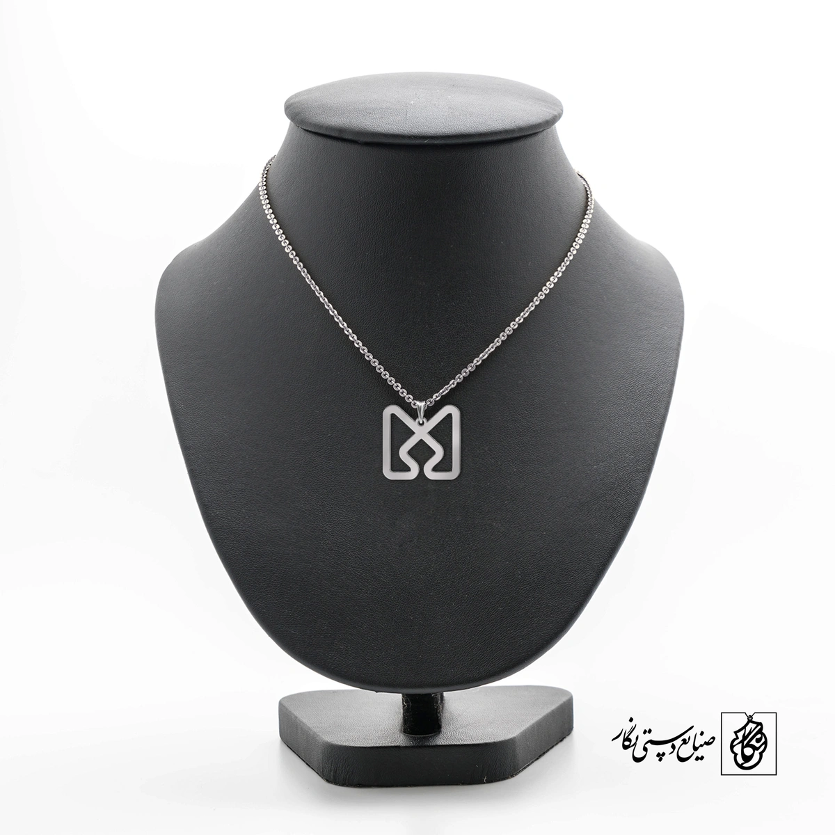 پلاک حرف m کد 4012