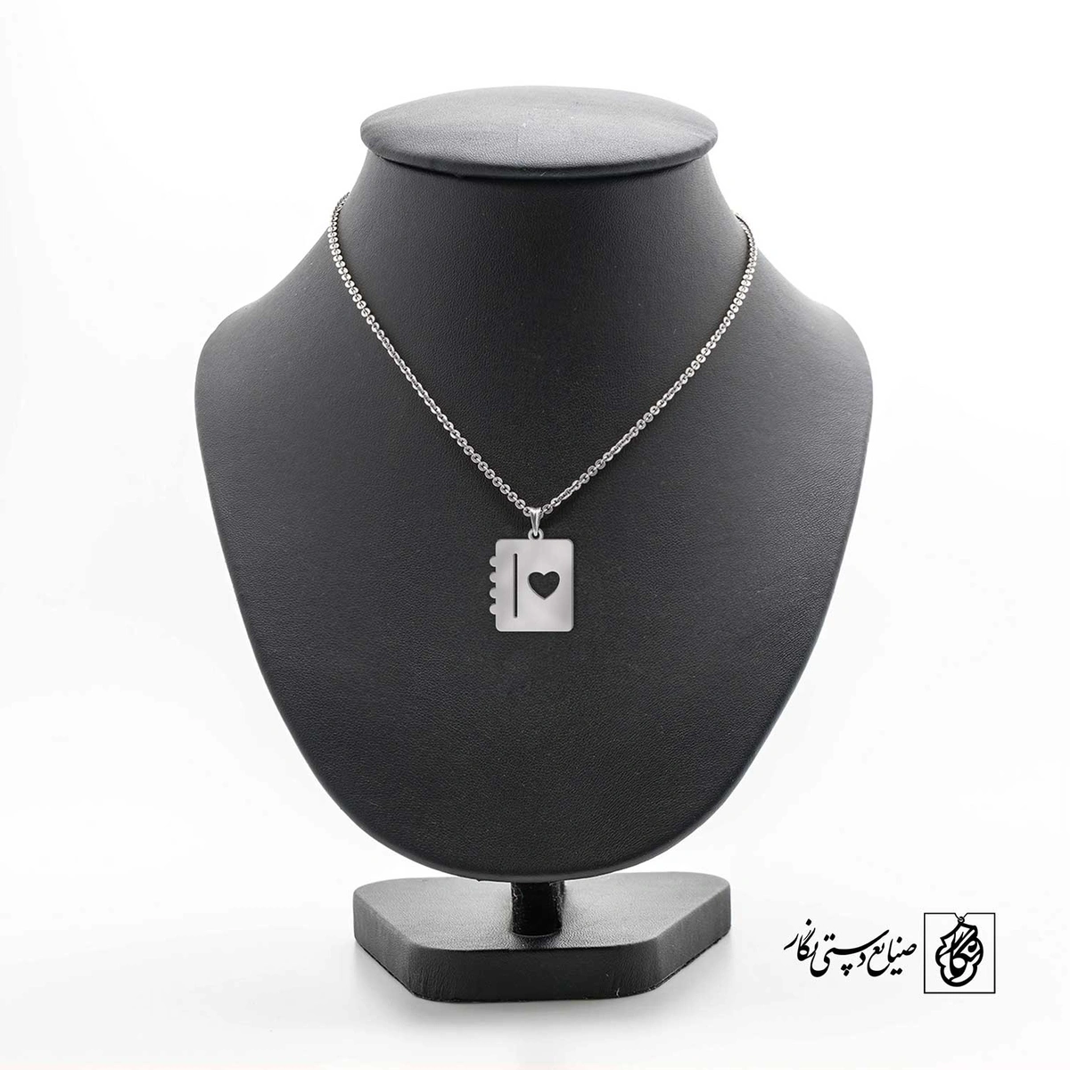 پلاک حرف b کد 4002