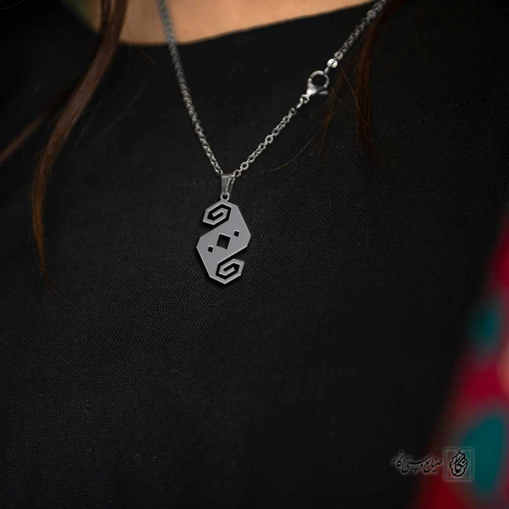 پلاک قشقایی گلیم کد 200028