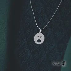 پلاک ایموجی تعجب کد 40566