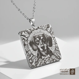 گردنبند طرح چهره سگ داشهوند (حکاکی لیزری فایبر، مدل قاب مربع) کد 500874