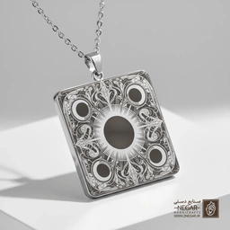 گردنبند طرح خورشید و ماه در کسوف (حکاکی لیزری فایبر، مدل قاب مربع) کد 501067