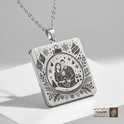 گردنبند طرح پرتره خانواده در گوی کریسمس (Family Baubles) (حکاکی لیزری فایبر، مدل قاب مربع) کد 501218