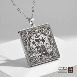 گردنبند طرح میکی و مینی در قاب اسلیمی (حکاکی لیزری فایبر، مدل قاب مربع) کد 501672
