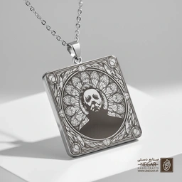 گردنبند طرح مایکل مایرز در قاب هنری (حکاکی لیزری فایبر، مدل قاب مربع) کد 502262
