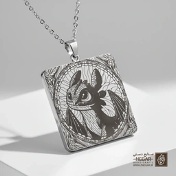 گردنبند طرح بی‌دندان (Toothless) در قاب موزاییکی (حکاکی لیزری فایبر، مدل قاب مربع) کد 503596